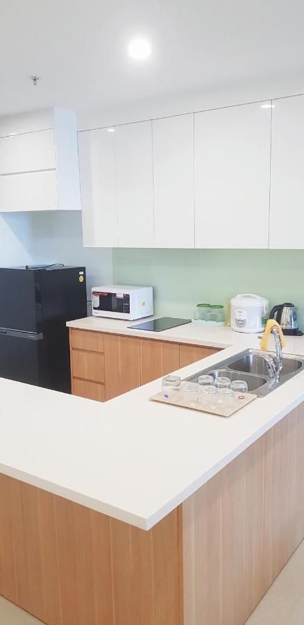 Beachfront Scenia Bay Apartment Nha Trang Extérieur photo