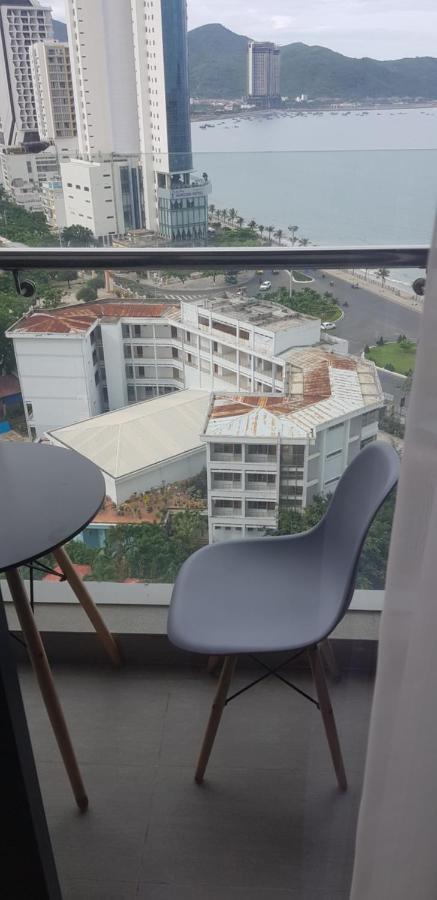 Beachfront Scenia Bay Apartment Nha Trang Extérieur photo