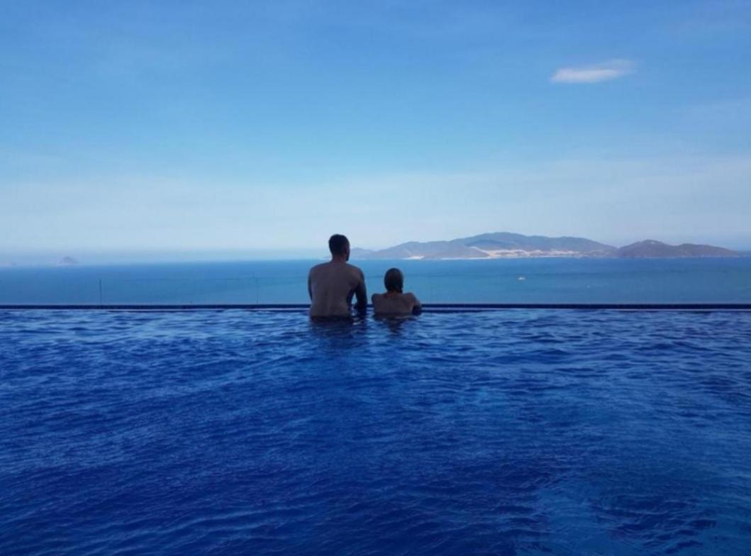 Beachfront Scenia Bay Apartment Nha Trang Extérieur photo