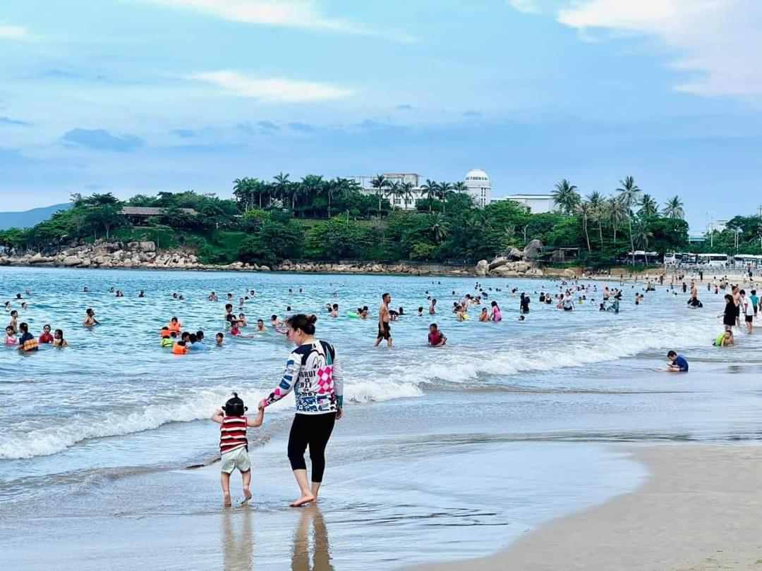 Beachfront Scenia Bay Apartment Nha Trang Extérieur photo