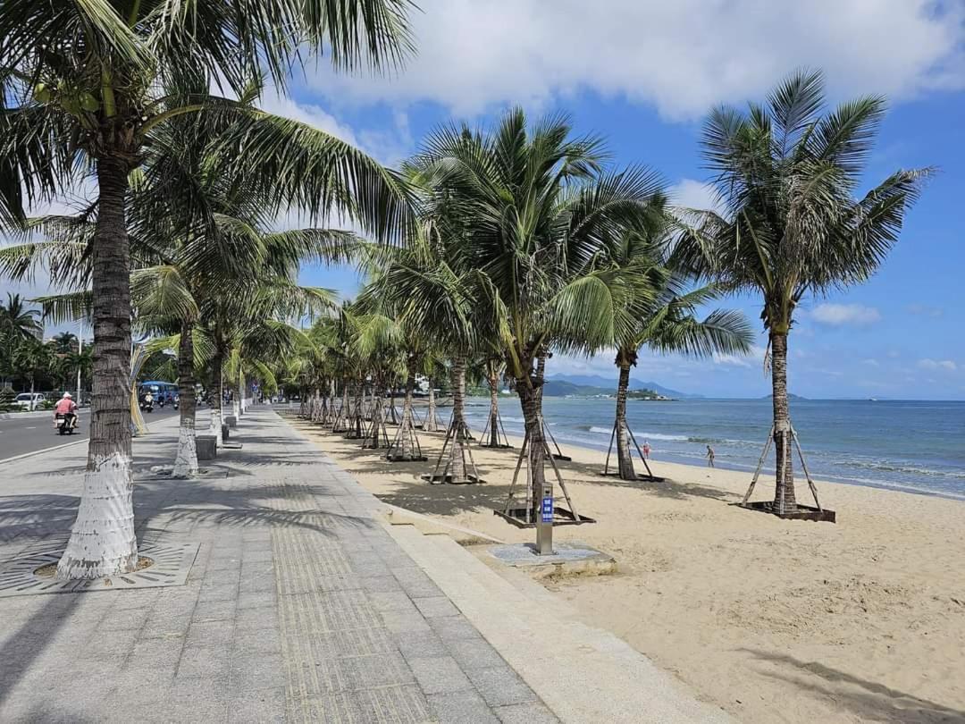 Beachfront Scenia Bay Apartment Nha Trang Extérieur photo